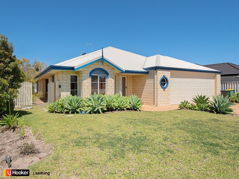 4 Caprice Pass, Rockingham WA 6168