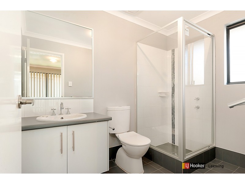 5 Frigate Place, Southern River WA 6110