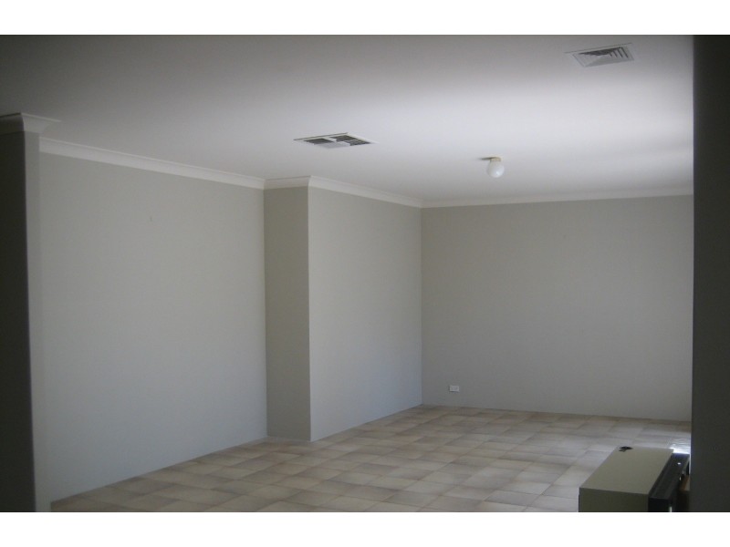27 Dunstan Place, Murdoch WA 6150
