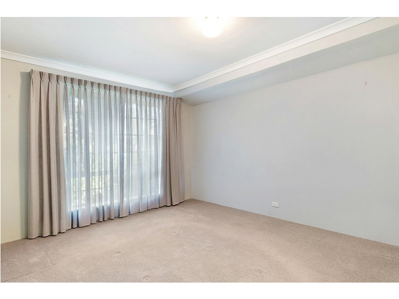 10A Athel Court, Leeming WA 6149