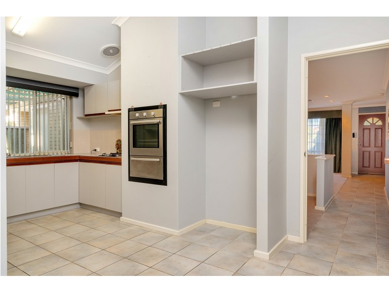 10A Athel Court, Leeming WA 6149