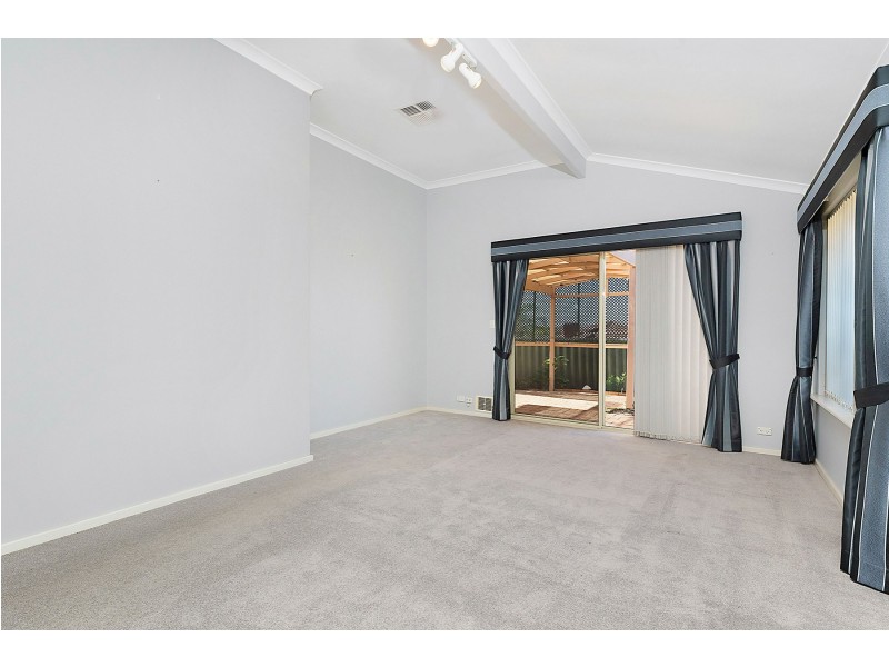 10A Athel Court, Leeming WA 6149