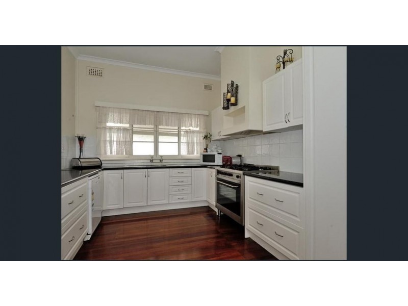 9 May Street, Rockingham WA 6168