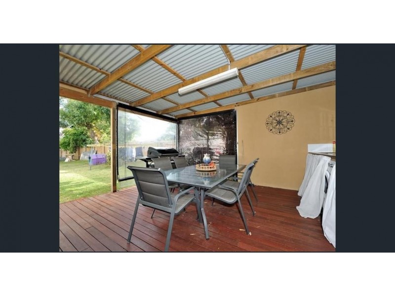 9 May Street, Rockingham WA 6168