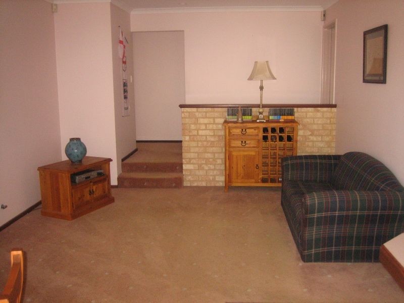 17 Sylvan Crescent, Leeming WA 6149