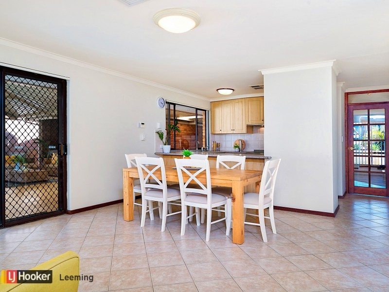 11 Matthew Avenue, Leeming WA 6149