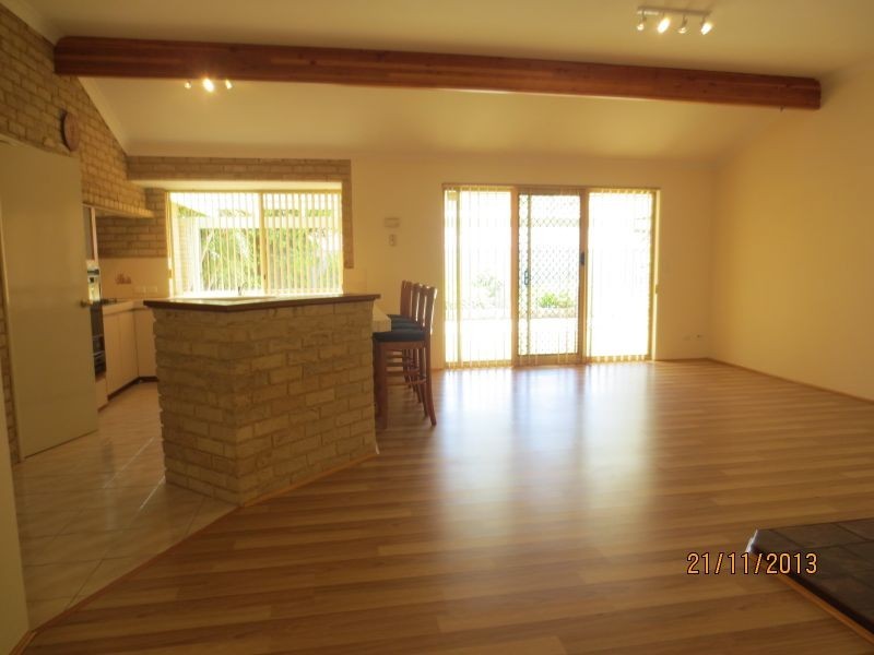 94 Sylvan Crescent, Leeming WA 6149