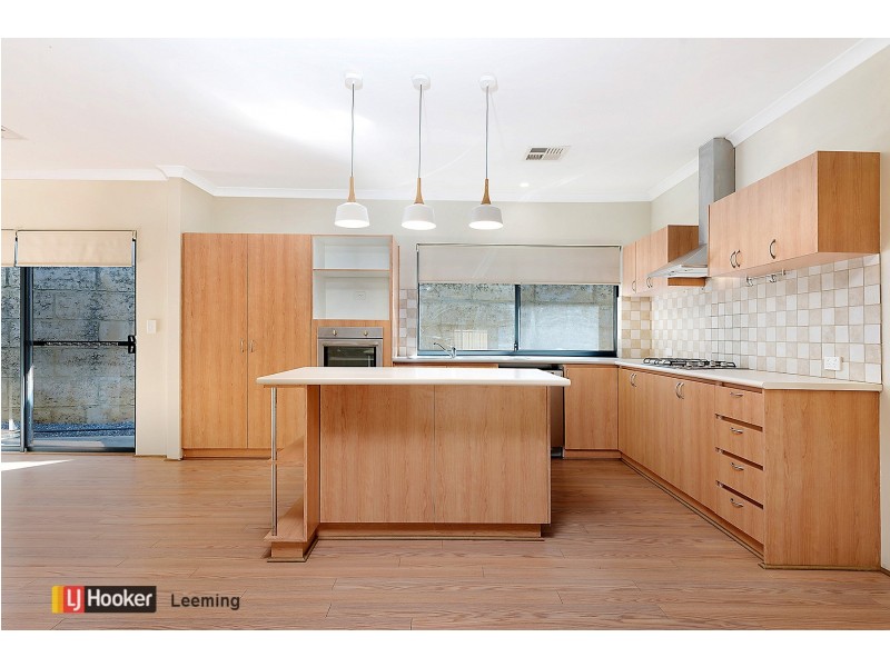 7 Goshawk Pass, Beeliar WA 6164