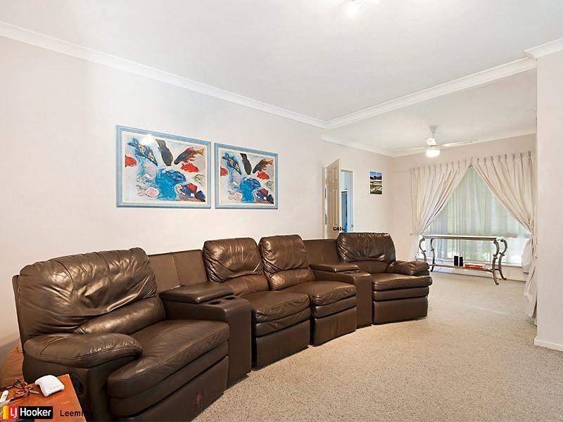 10B Athel Court, Leeming WA 6149