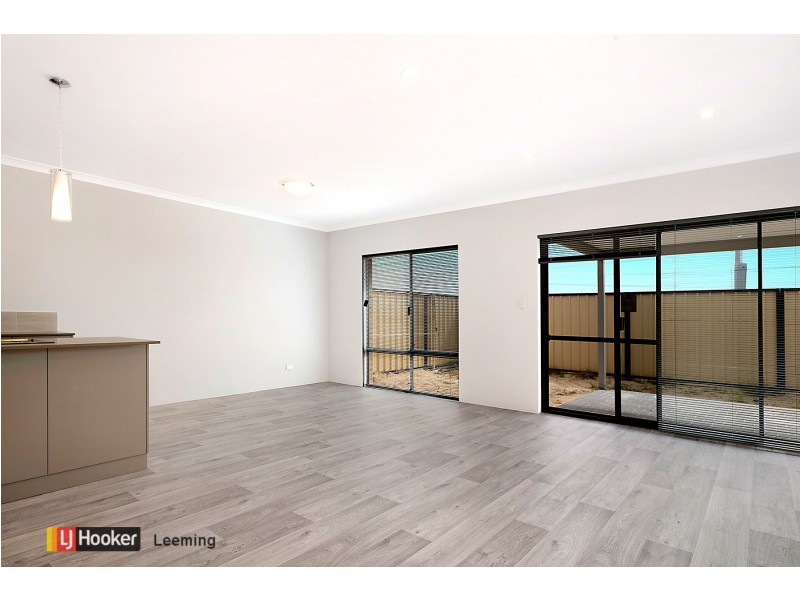 21 Biloxi Loop, Success WA 6164