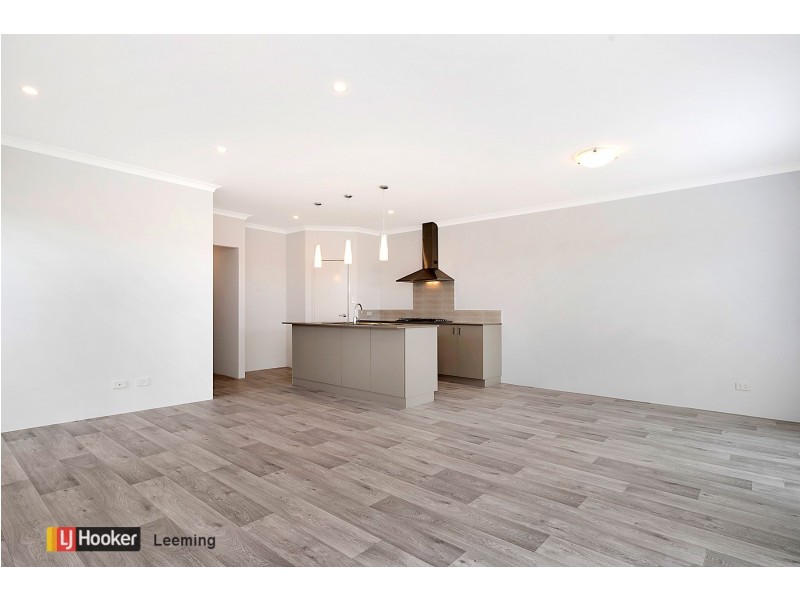 21 Biloxi Loop, Success WA 6164