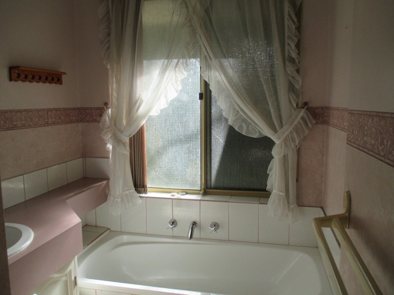 7B Bulrush Drive, Bibra Lake WA 6163