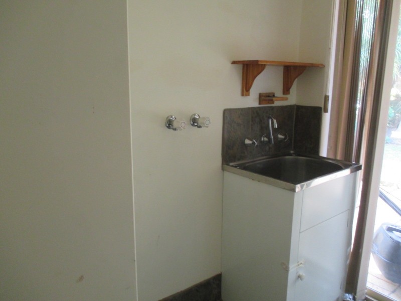 7B Bulrush Drive, Bibra Lake WA 6163