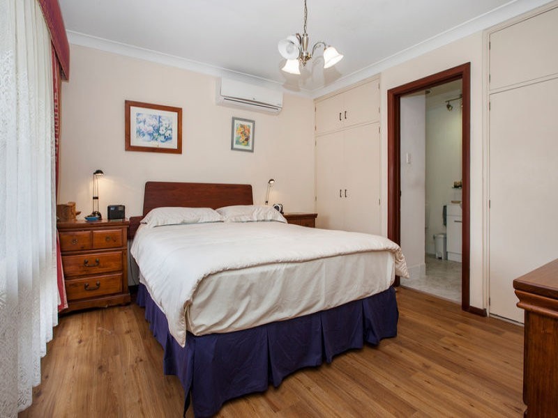 13 Hertford Close, Bull Creek WA 6149