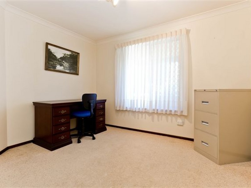 30 McKivett Crescent, Leeming WA 6149