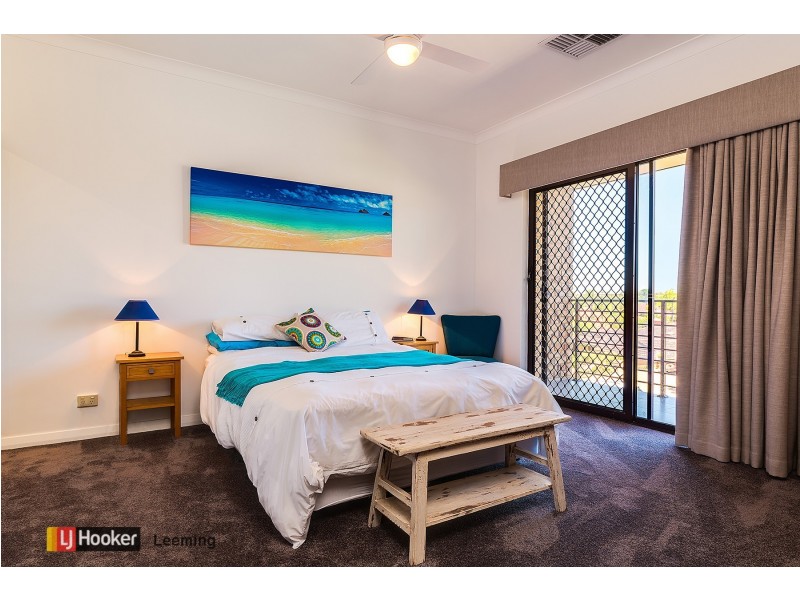 14 Beckley Circle, Leeming WA 6149