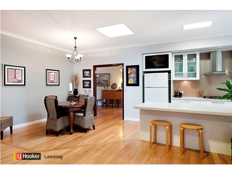 14 Beckley Circle, Leeming WA 6149