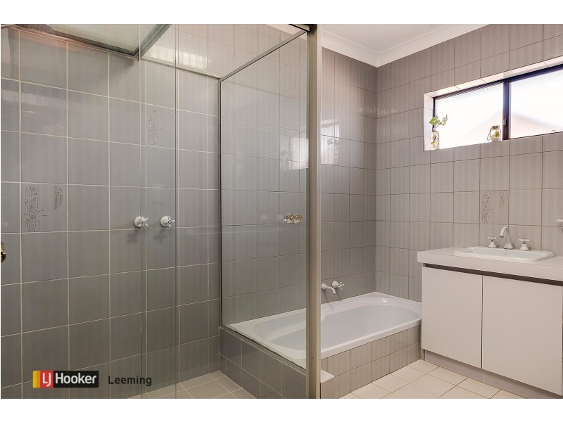 14 Beckley Circle, Leeming WA 6149