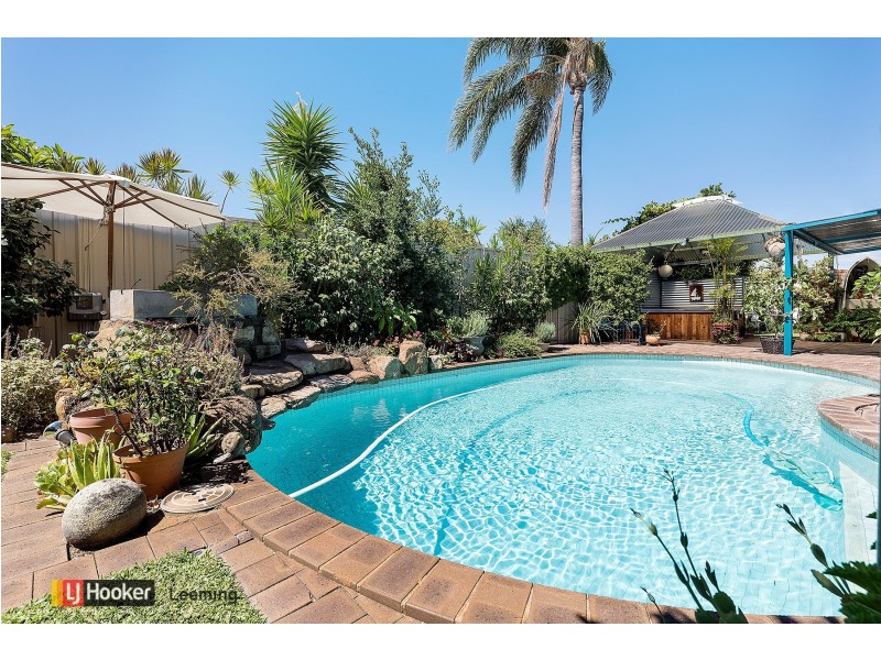 14 Beckley Circle, Leeming WA 6149