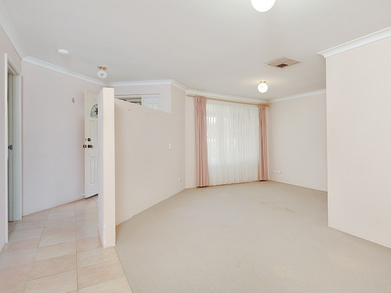117 Beasley Road, Leeming WA 6149