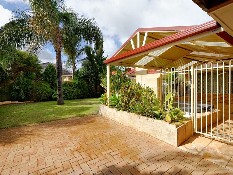 117 Beasley Road, Leeming WA 6149