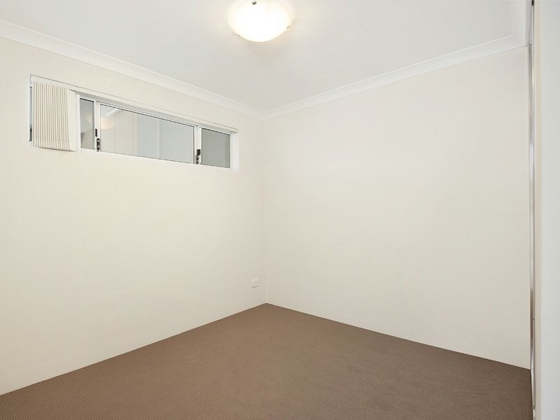 1/43 Hooley Road, Midland WA 6056