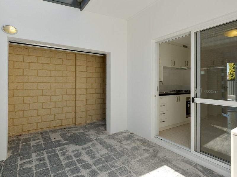 1/43 Hooley Road, Midland WA 6056