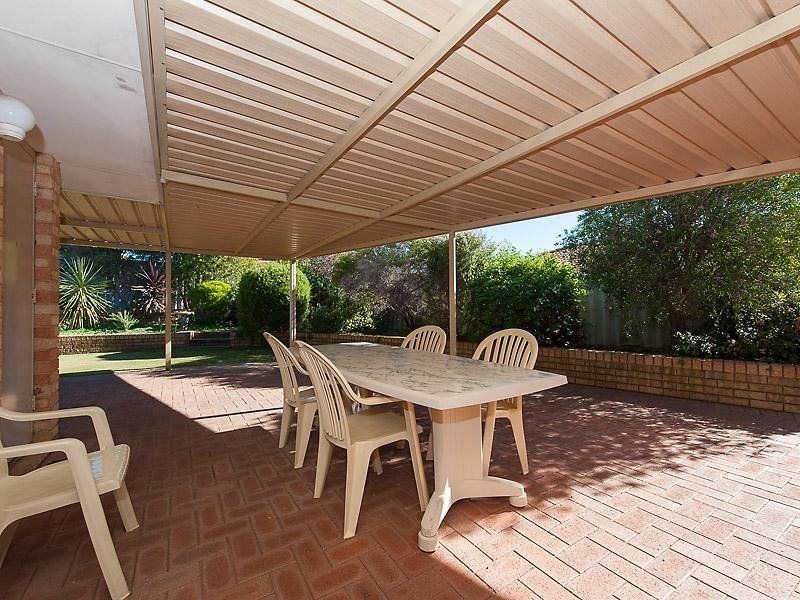 63 Sylvan Crescent, Leeming WA 6149