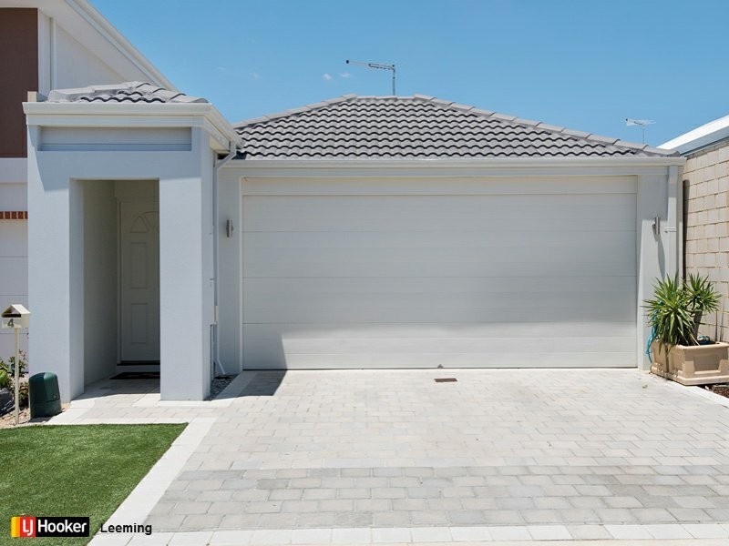 4 Oakbella Parade, Harrisdale WA 6112