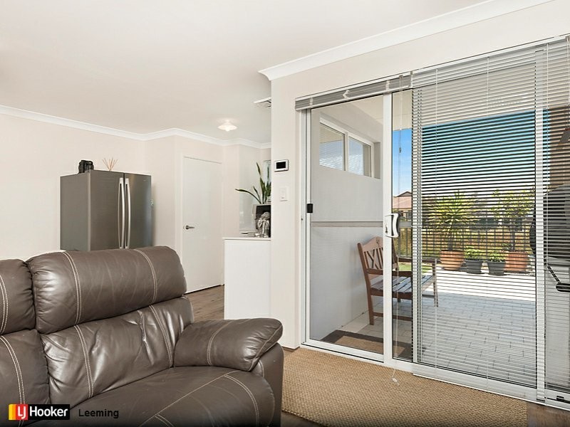 4 Oakbella Parade, Harrisdale WA 6112