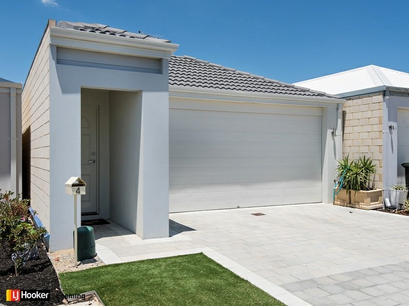 4 Oakbella Parade, Harrisdale WA 6112