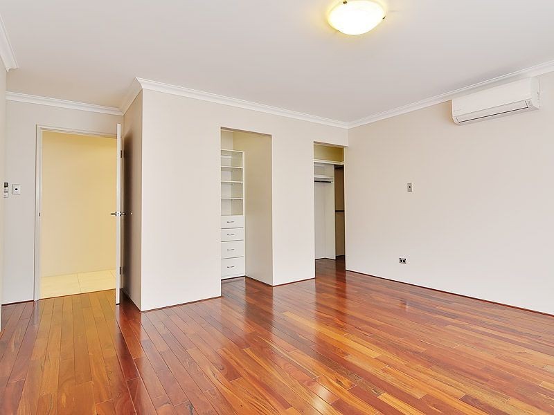 4 Augustus Loop, Aubin Grove WA 6164
