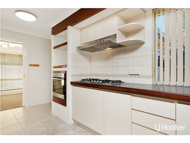 18 Turnbury Park Drive, Jandakot WA 6164