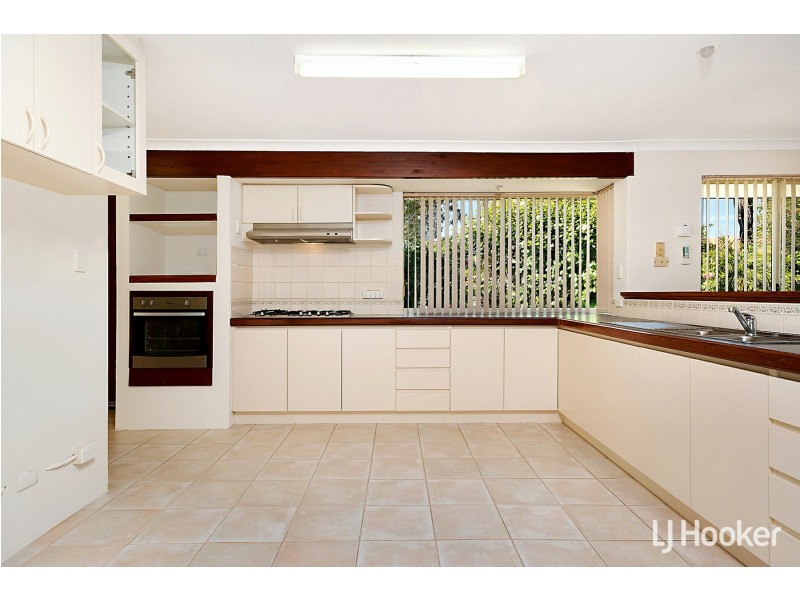 18 Turnbury Park Drive, Jandakot WA 6164