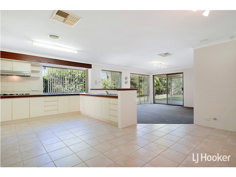 18 Turnbury Park Drive, Jandakot WA 6164