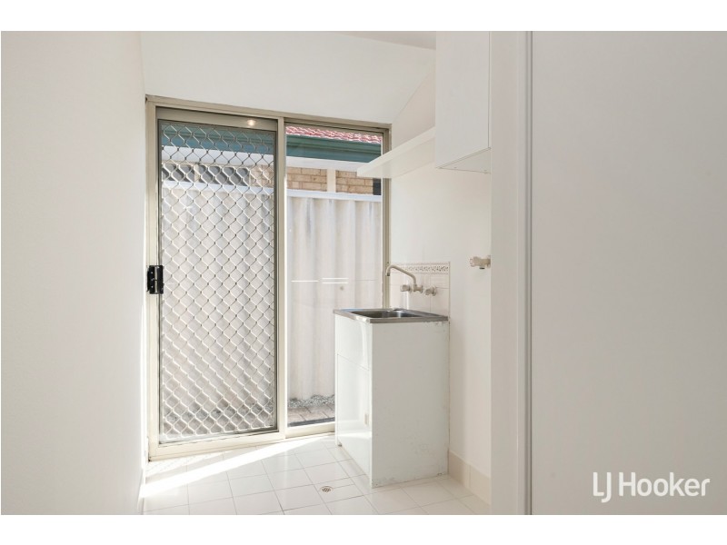 18 Turnbury Park Drive, Jandakot WA 6164