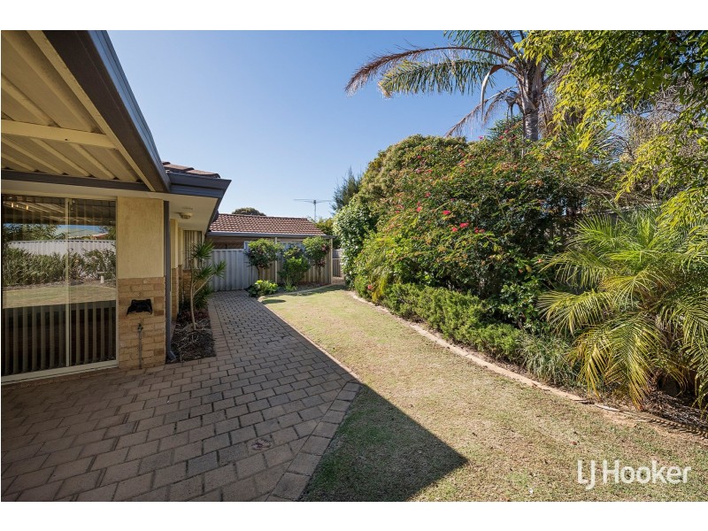 18 Turnbury Park Drive, Jandakot WA 6164
