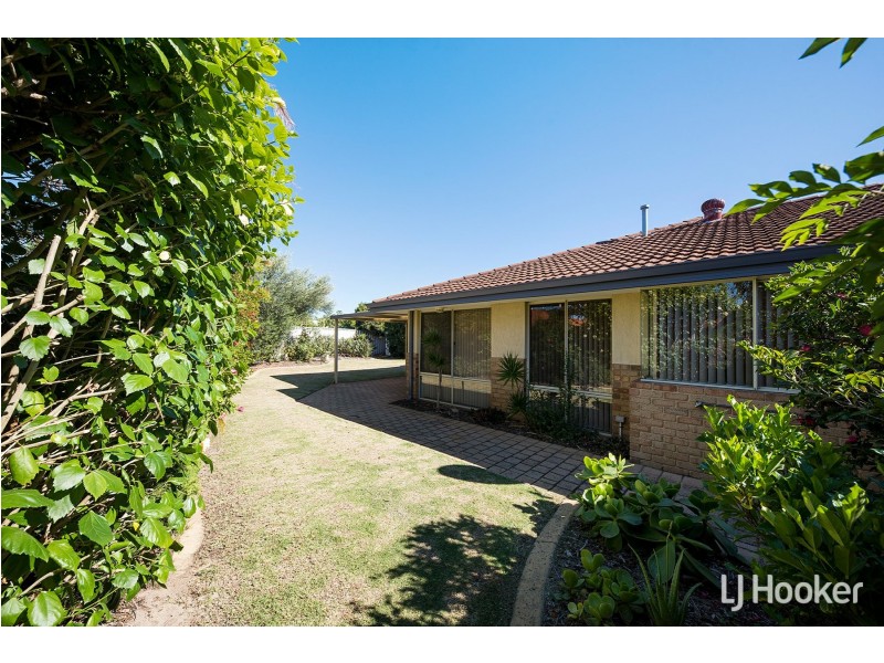 18 Turnbury Park Drive, Jandakot WA 6164