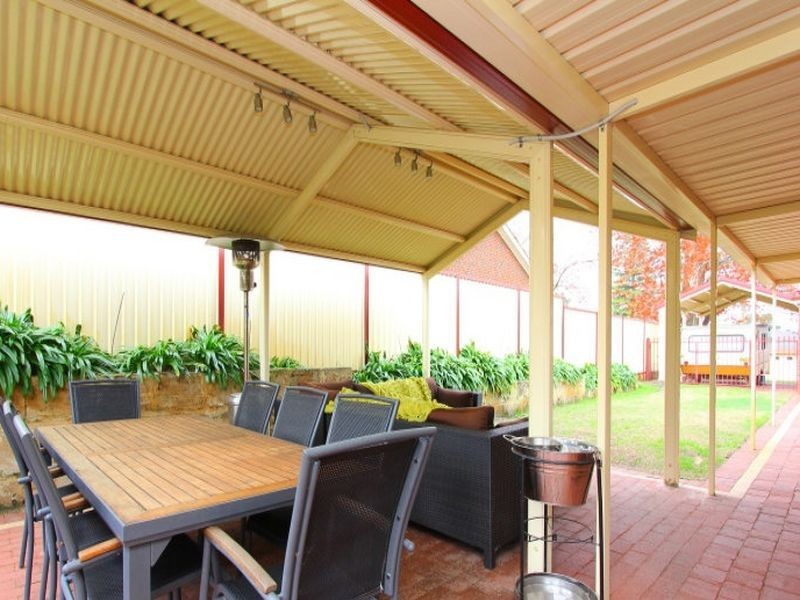 9 Noongar Way, Riverton WA 6148