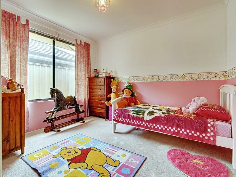 180 Lyon Road, Aubin Grove WA 6164