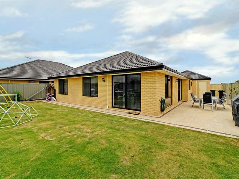 180 Lyon Road, Aubin Grove WA 6164