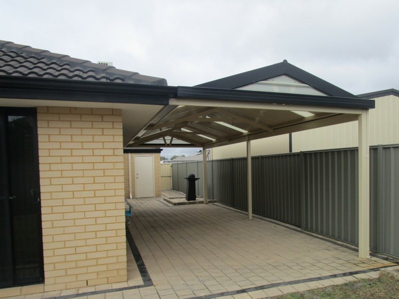 180 Lyon Road, Aubin Grove WA 6164