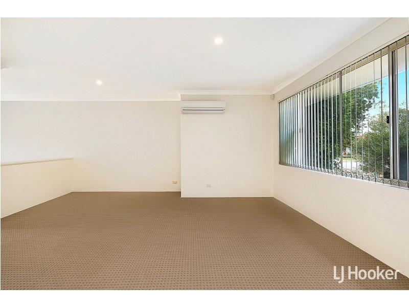 3/1 Old Lake Grove, Wilson WA 6107