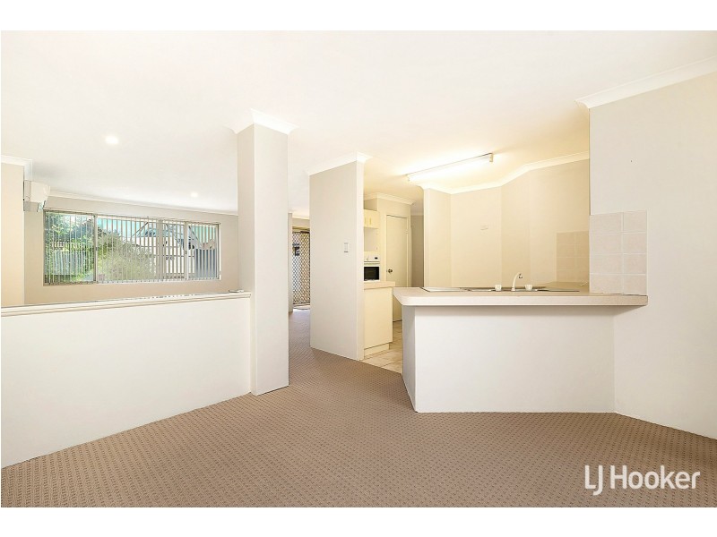 3/1 Old Lake Grove, Wilson WA 6107