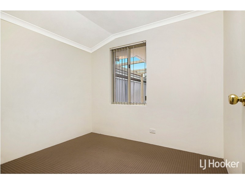 3/1 Old Lake Grove, Wilson WA 6107