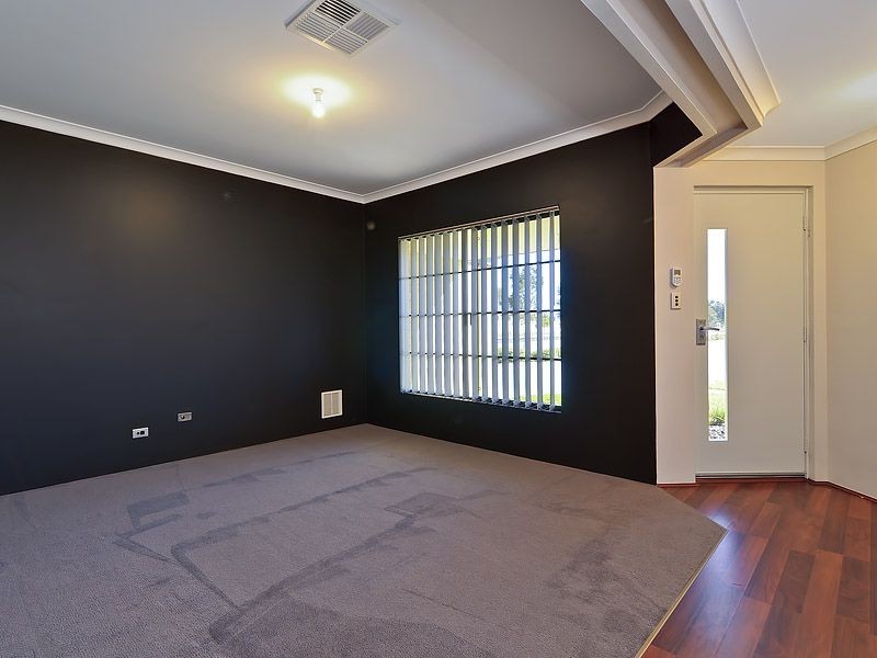 14 MacDougal Way, Harrisdale WA 6112