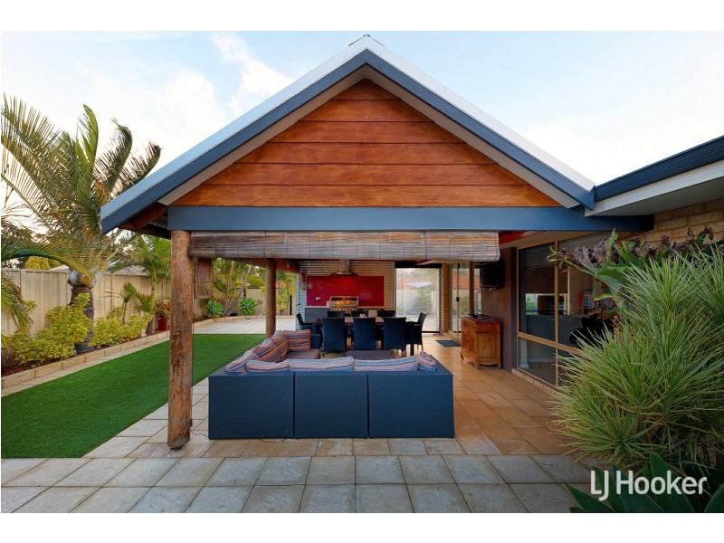 30 Devenish Way, Leeming WA 6149