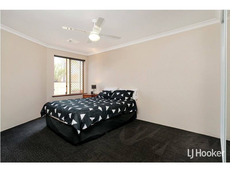 13 Peggs Place, Leeming WA 6149