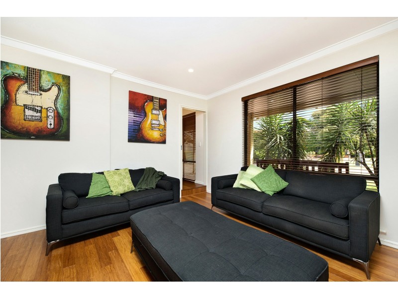 12 Keys Court, Leeming WA 6149