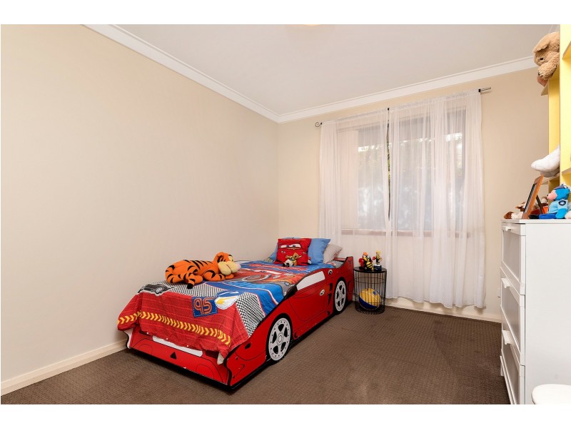 12 Keys Court, Leeming WA 6149